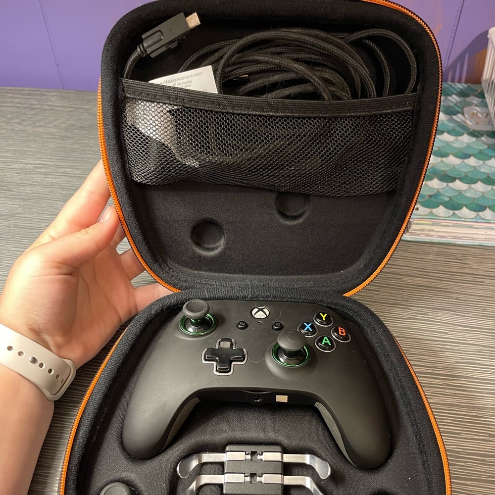 X-Box controller - Picture 2 of 7